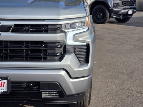 Used 2024 Chevrolet Silverado 1500 RST w/ Protection Package AWD/4WD image 3