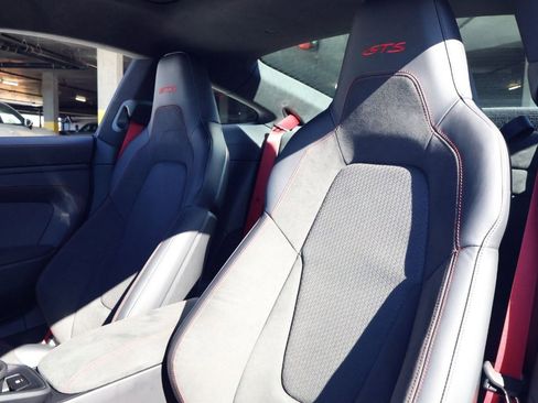 Certified 2026 Porsche 911 Carrera GTS image 5