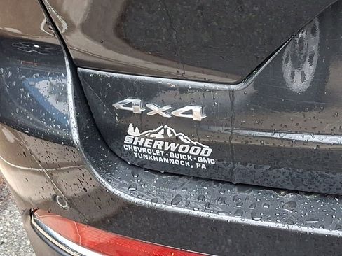 Used 2023 Jeep Grand Cherokee Limited image 30