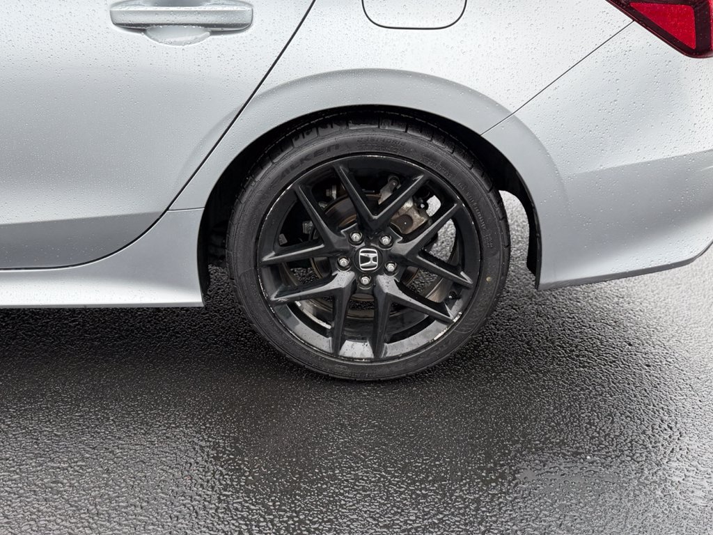 Used 2025 Honda Civic Sport image 14