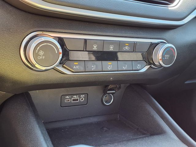 Used 2025 Nissan Altima 2.5 S FWD image 7