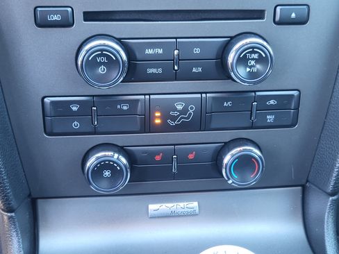Used 2013 Ford Mustang Premium w/ Comfort Pkg RWD image 16