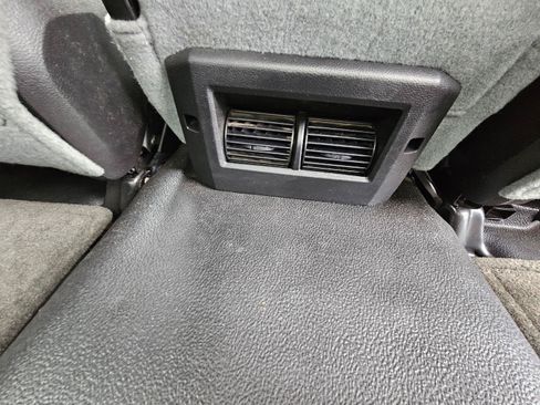 Used 2015 RAM 2500 Tradesman w/ Chrome Appearance Group AWD/4WD image 19