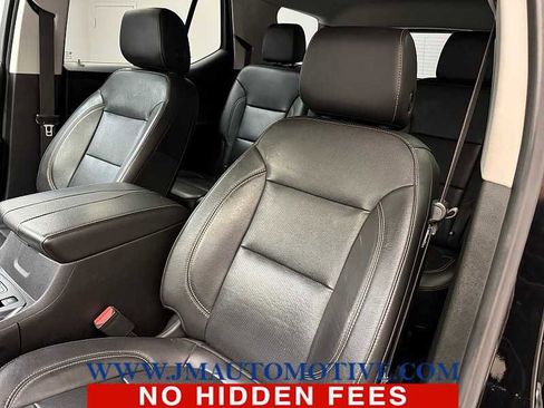 Used 2019 Chevrolet Traverse Premier w/ Redline Edition AWD/4WD image 14