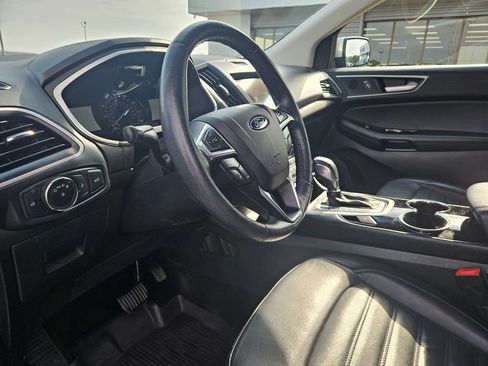 Used 2017 Ford Edge SEL w/ Equipment Group 201A AWD/4WD image 15