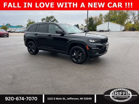 New 2025 Jeep Grand Cherokee Limited w/ Luxury Tech Group II image 8