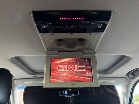 Used 2016 GMC Yukon SLT w/ Open Road Package AWD/4WD image 49