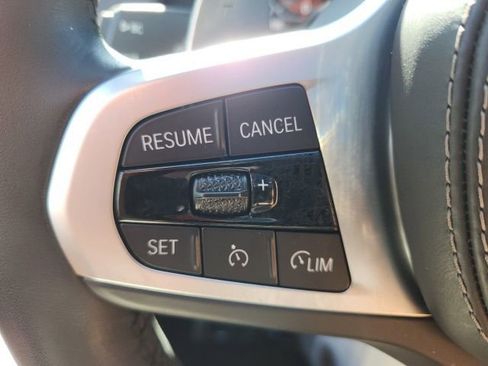 Used 2022 BMW X7 xDrive40i w/ M Sport Package image 34