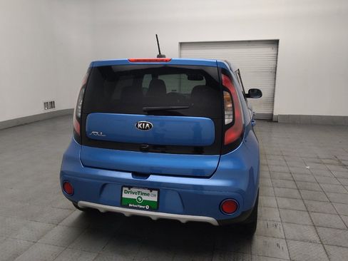 Used 2019 Kia Soul + FWD image 7