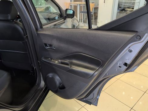 Used 2020 Nissan Kicks SR w/ SR Premium Package image 32