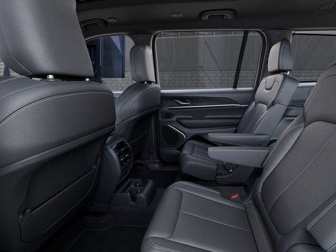 New 2026 Jeep Grand Cherokee L Limited AWD/4WD image 23