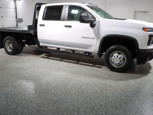 Used 2025 Chevrolet Silverado 3500 W/T w/ WT Convenience Package AWD/4WD image 7