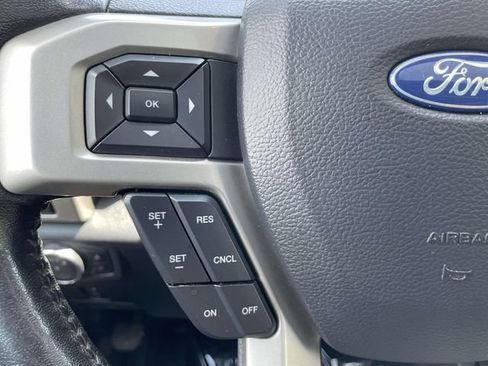 Certified 2019 Ford F350 Lariat AWD/4WD image 17