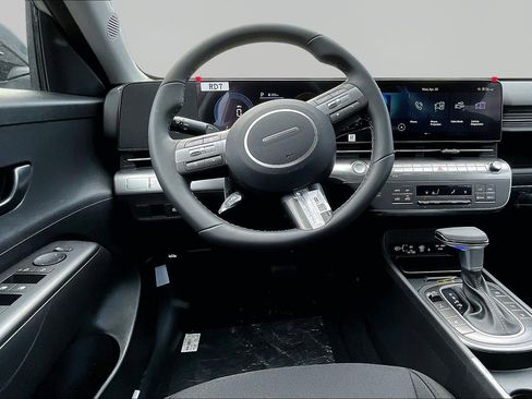 New 2026 Hyundai Kona SEL Sport AWD/4WD image 9