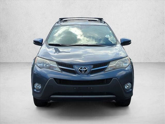 Used 2013 Toyota RAV4 XLE AWD/4WD image 2