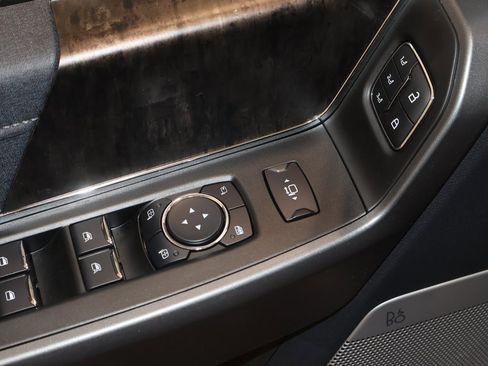 New 2025 Ford F350 Lariat w/ Lariat Ultimate Package image 47