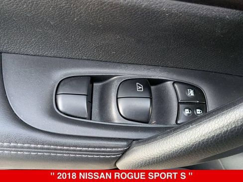 Used 2018 Nissan Rogue Sport S w/ S Appearance Package AWD/4WD image 13