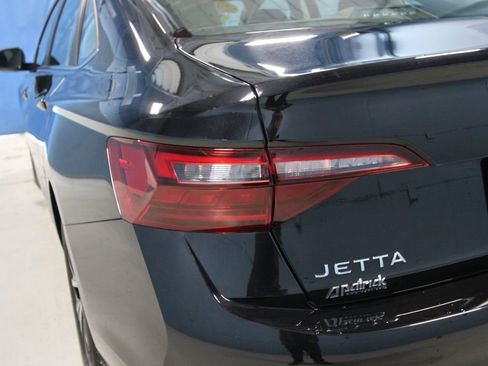 Used 2024 Volkswagen Jetta S FWD image 31
