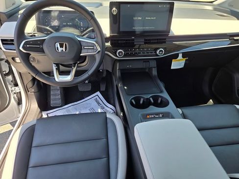New 2026 Honda Prologue Touring image 19