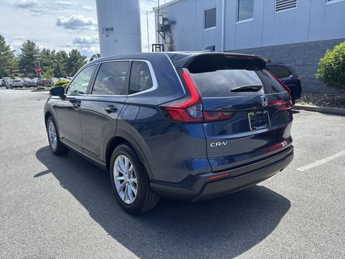 Used 2024 Honda CR-V EX-L image 18