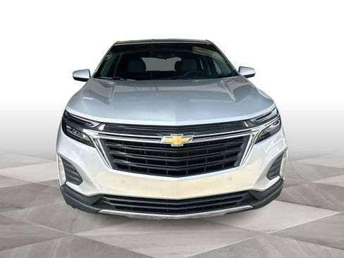 Used 2022 Chevrolet Equinox LT AWD/4WD image 3