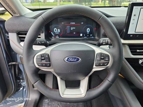 New 2026 Ford Explorer Active image 25