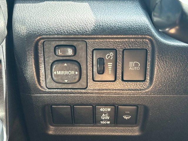 Used 2023 Toyota 4Runner TRD Off-Road Premium AWD/4WD image 30