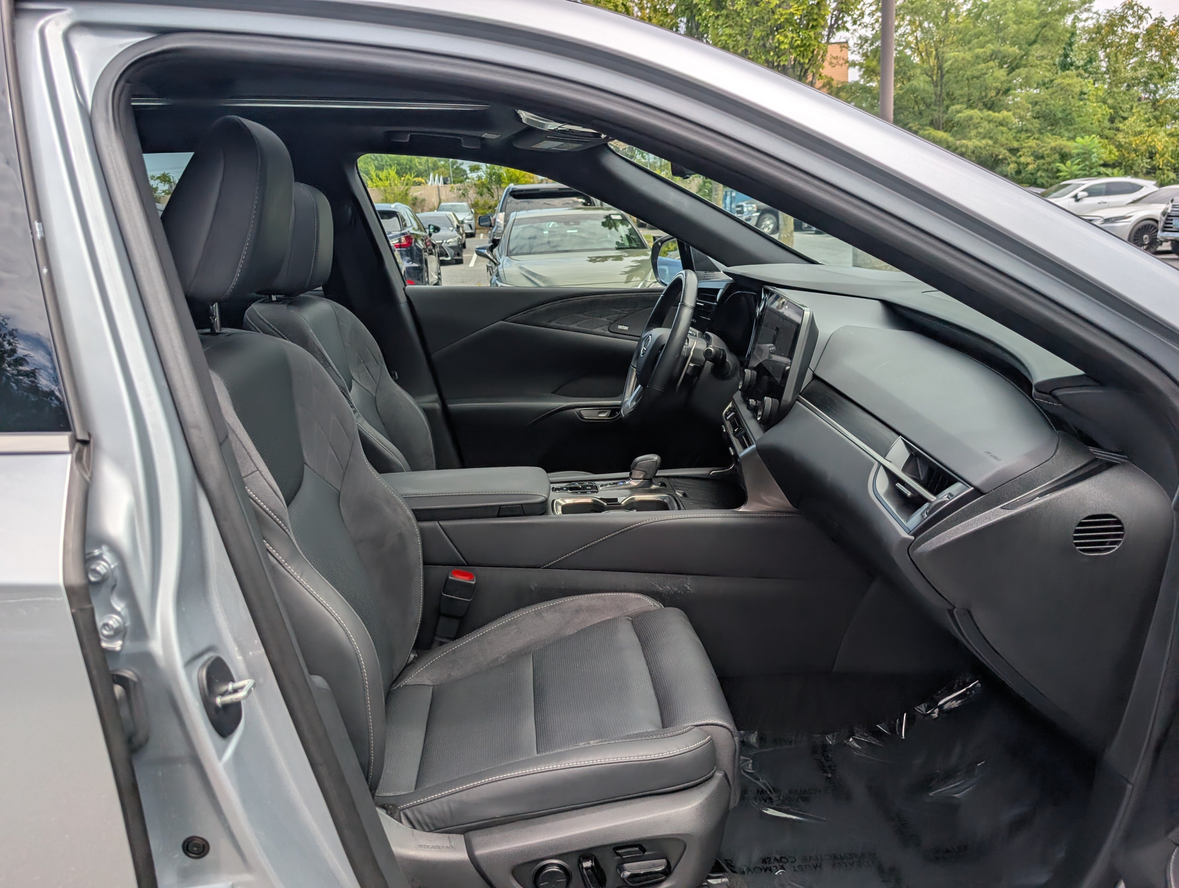 Certified 2024 Lexus RX 350 AWD w/ Convenience Package image 11