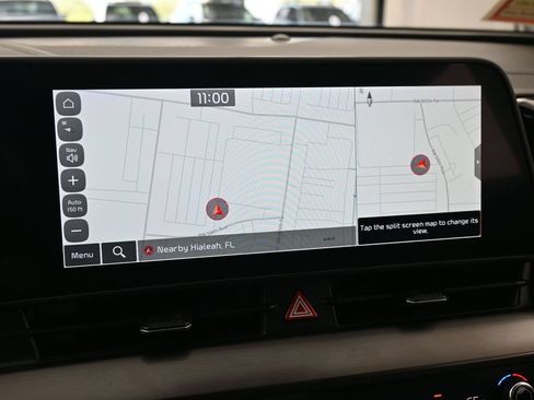 Used 2025 Kia Sportage EX FWD image 20