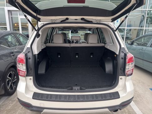 Used 2015 Subaru Forester 2.5i Touring w/ Popular Package #2 AWD/4WD image 17