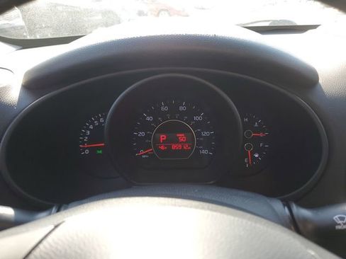 Used 2016 Kia Soul + image 22