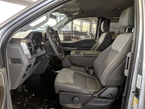 Used 2022 Ford F150 XLT image 12