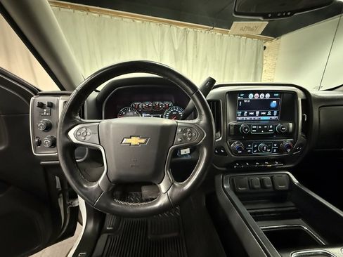 Used 2018 Chevrolet Silverado 1500 LT w/ All Star Edition image 28