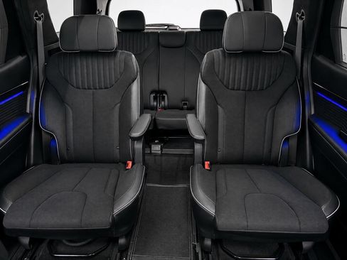 Used 2025 Hyundai Palisade Calligraphy AWD/4WD image 29