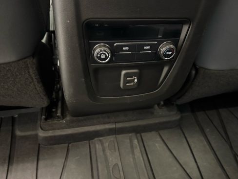 Used 2021 Buick Enclave Essence w/ Trailering Package, 5000 lbs. AWD/4WD image 12