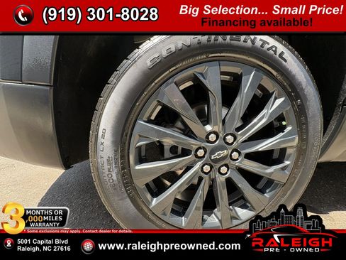 Used 2022 Chevrolet Traverse RS w/ LPO, 'HIT The Road' Package FWD image 58