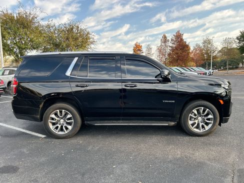 Used 2024 Chevrolet Tahoe LT w/ Luxury Package image 10
