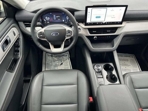 New 2026 Ford Explorer Active w/ Active Comfort Package image 23