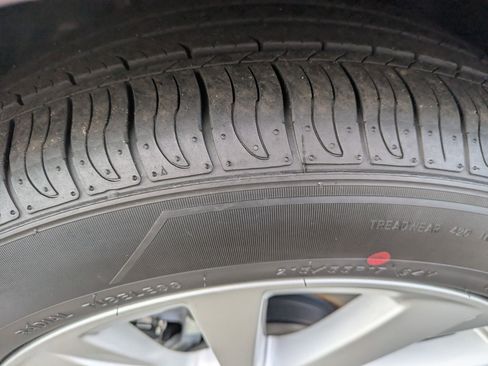 Used 2023 Toyota Camry LE image 10