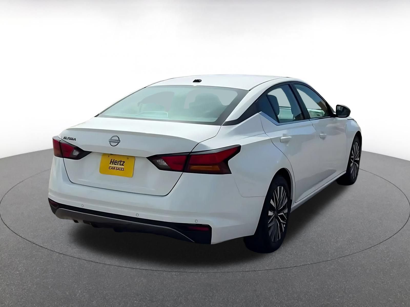Used 2026 Nissan Altima 2.5 SV FWD image 13