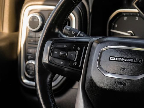 Used 2020 GMC Sierra 2500 Denali w/ Technology Package AWD/4WD image 18