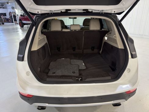 Used 2019 Lincoln MKC Select w/ Select Plus Package FWD image 27