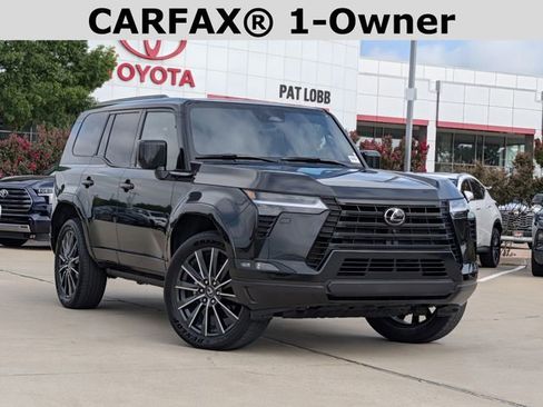 Used 2025 Lexus GX 550 w/ Accessory Package (2T) AWD/4WD image 2