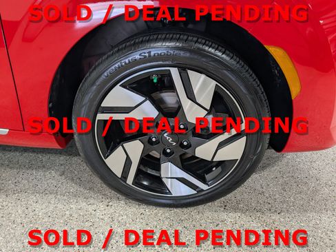 Used 2024 Kia Soul GT-Line w/ GT-Line Technology Package FWD image 12