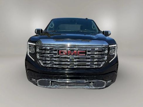 Used 2023 GMC Sierra 1500 Denali w/ Denali Reserve Package AWD/4WD image 8