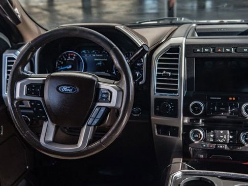 Used 2017 Ford F250 King Ranch w/ FX4 Off-Road Package image 21