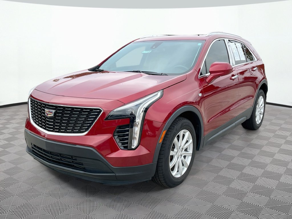 Used 2019 Cadillac XT4 Luxury FWD image 1