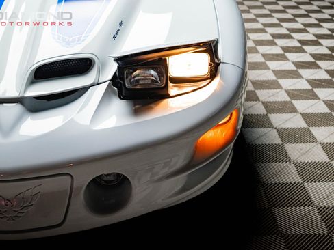 Used 1998 Pontiac Firebird Formula w/ Security Pkg image 61