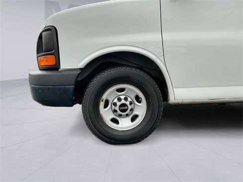 Used 2014 GMC Savana 3500 image 9