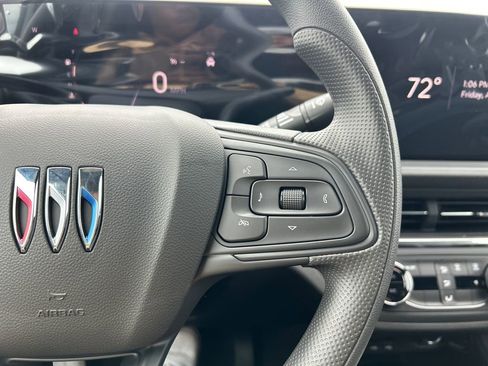 New 2026 Buick Envista Preferred FWD image 22